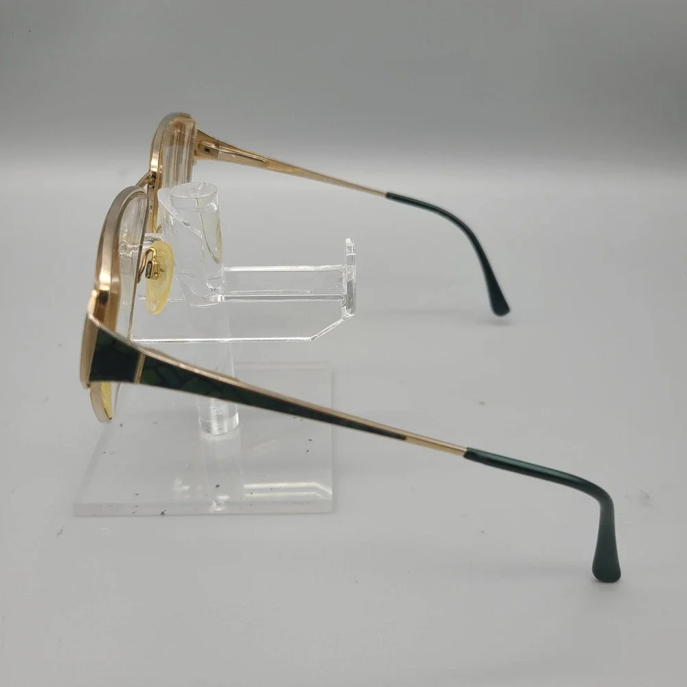 Tura Vintage Gold Green Marbled Eyeglasses Frames MOD 71 56-16 Womens